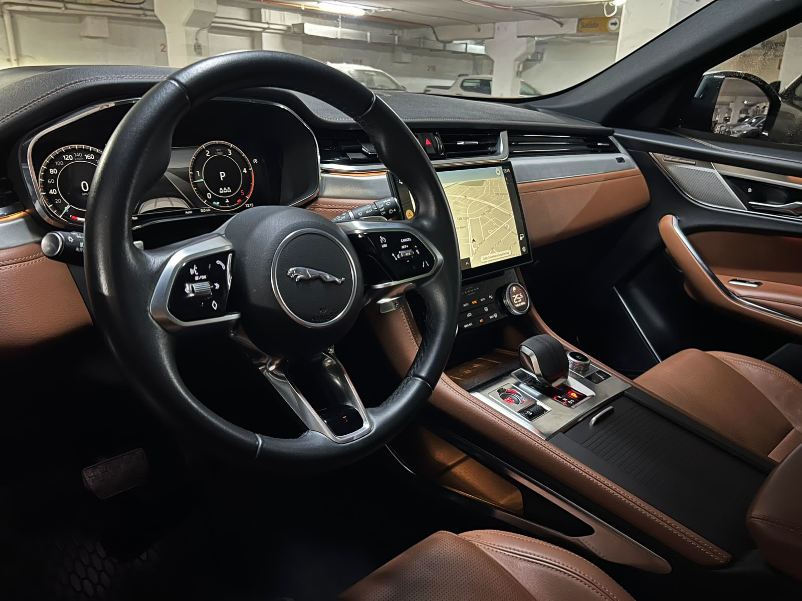 Jaguar F-Pace 2024 - Imagen 11 de 20