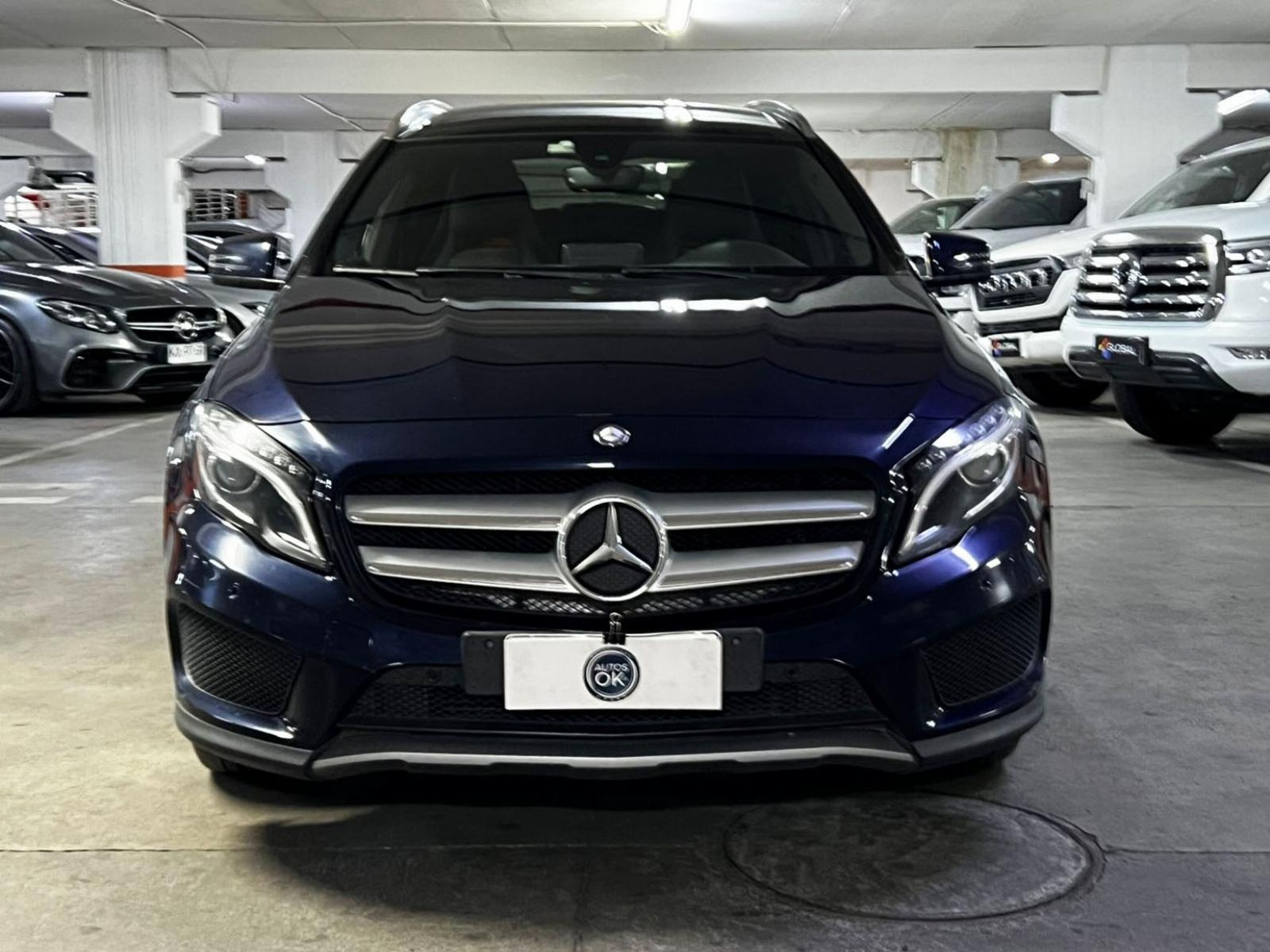 MERCEDES-BENZ GLA 220 d 4MATIC 2017 - Imagen 3 de 9