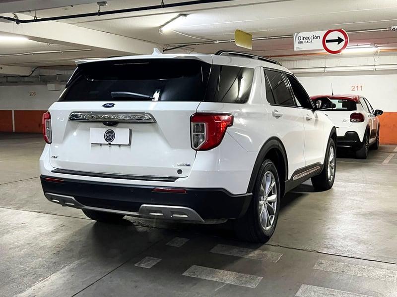 Ford Explorer 2021 - Imagen 6 de 20