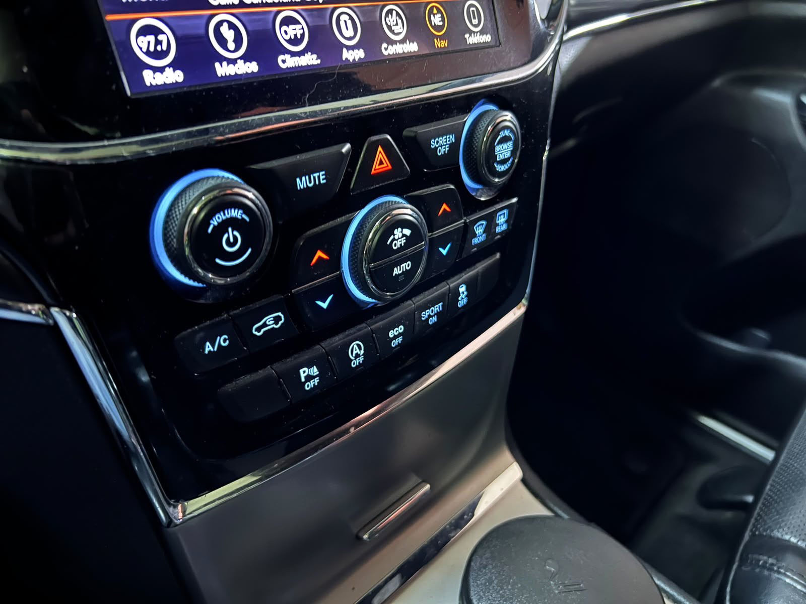 Jeep Grand Cherokee 2019 - Imagen 18 de 20