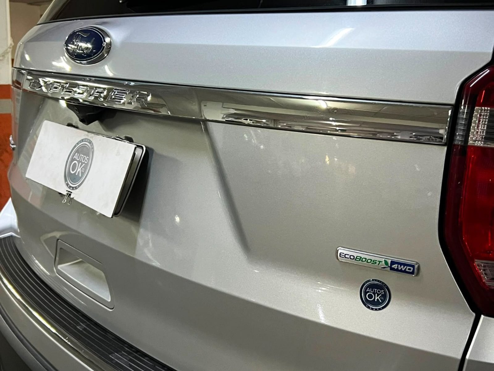 Ford EXPLORER LIMITED ECOBOOST 4x4 2020 - Imagen 8 de 10