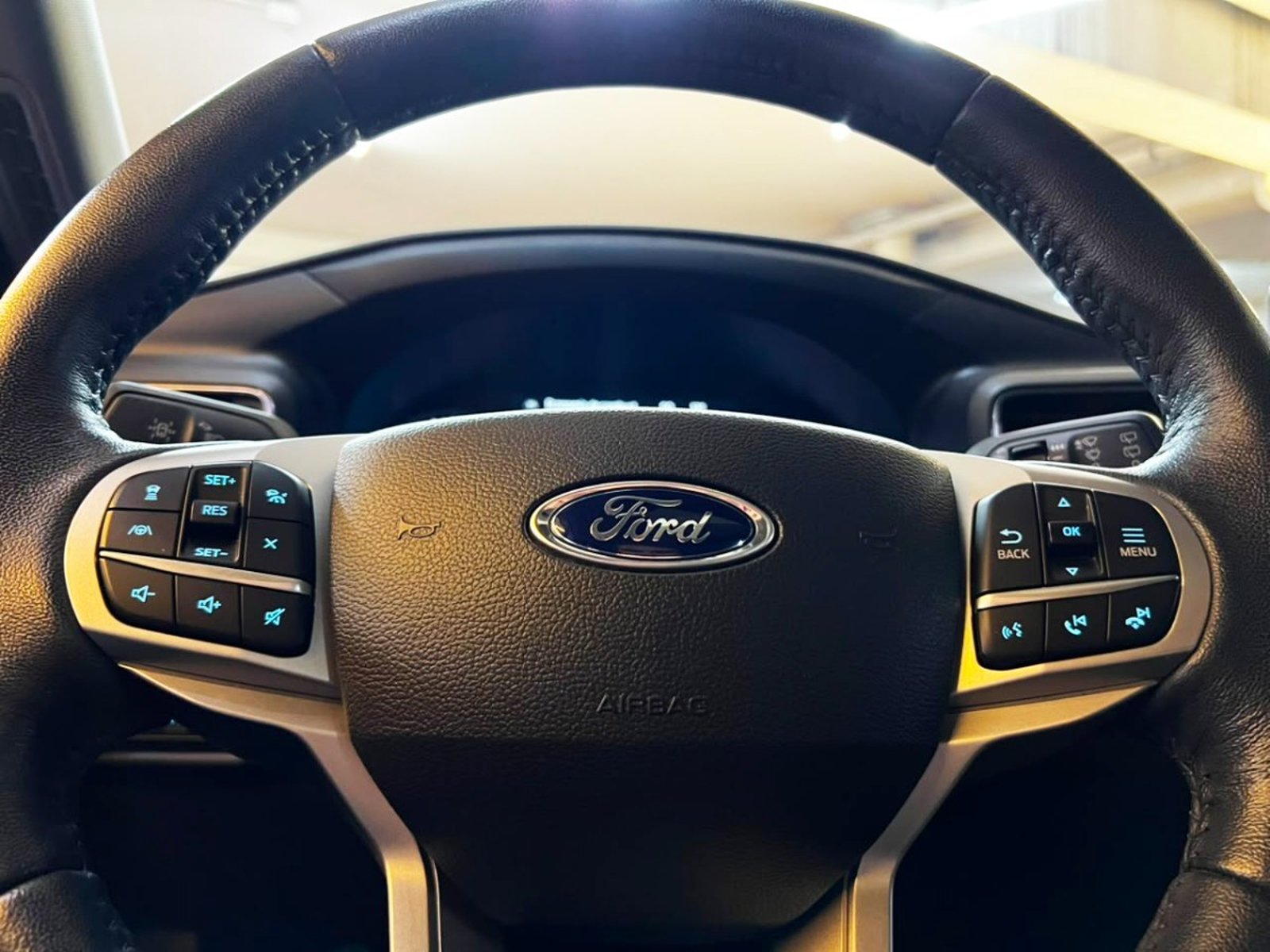 FORD EXPLORER XLT 2.3 ECOBOOST 4X4 2023 - Imagen 9 de 9