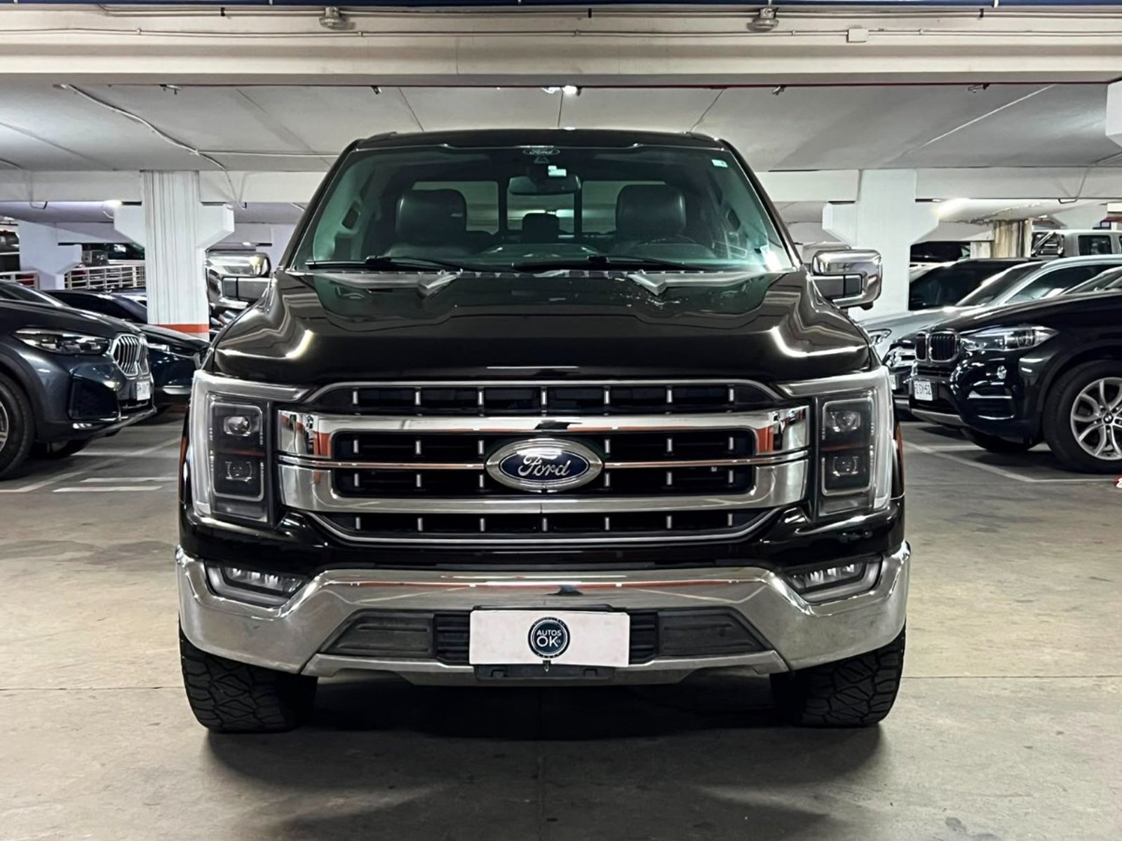 Ford F-150 LARIAT LUXURY 5.0 2022 - Foto 2 de 10