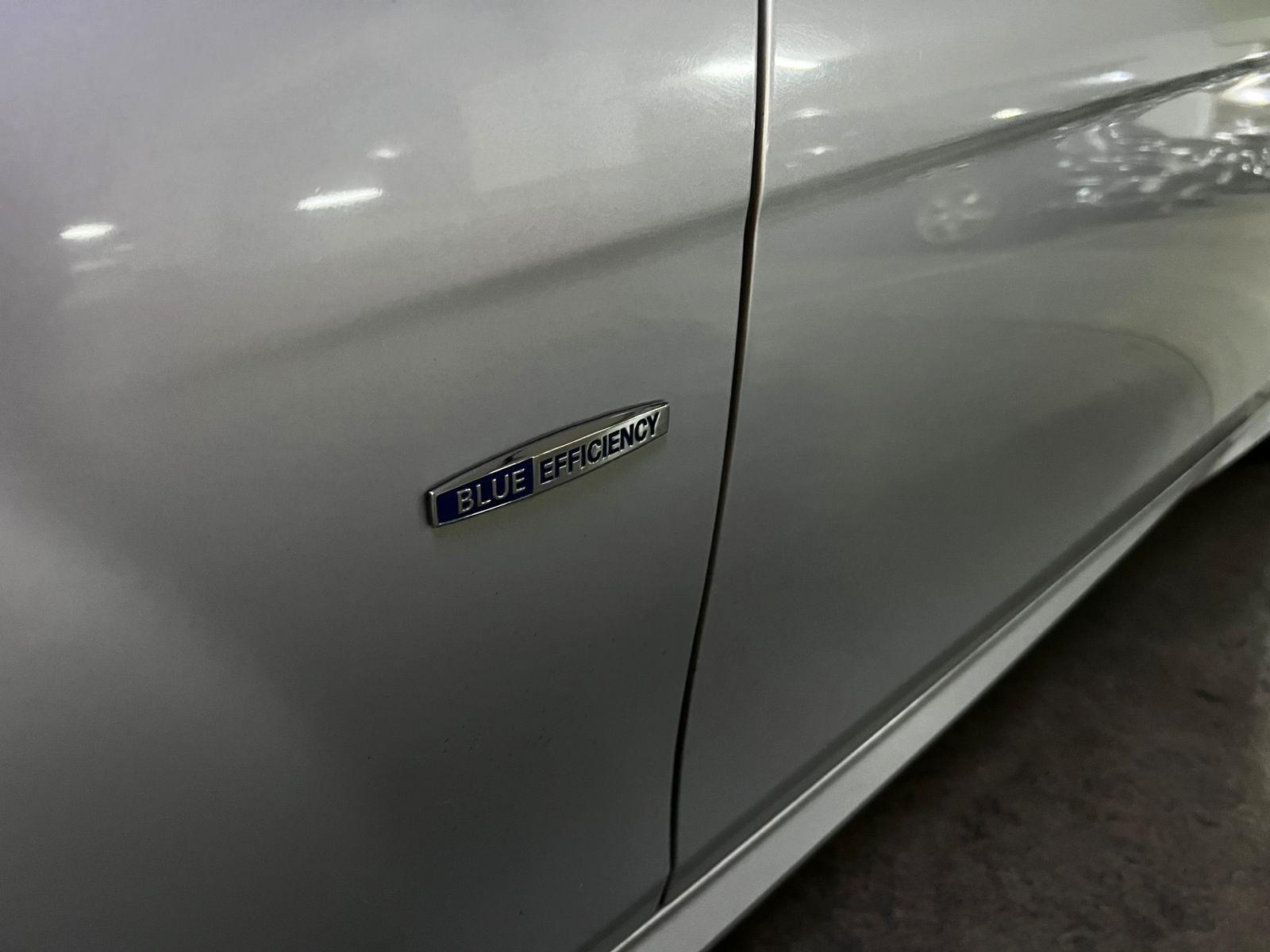 MERCEDES-BENZ C250 COUPE 2012 - Imagen 8 de 10