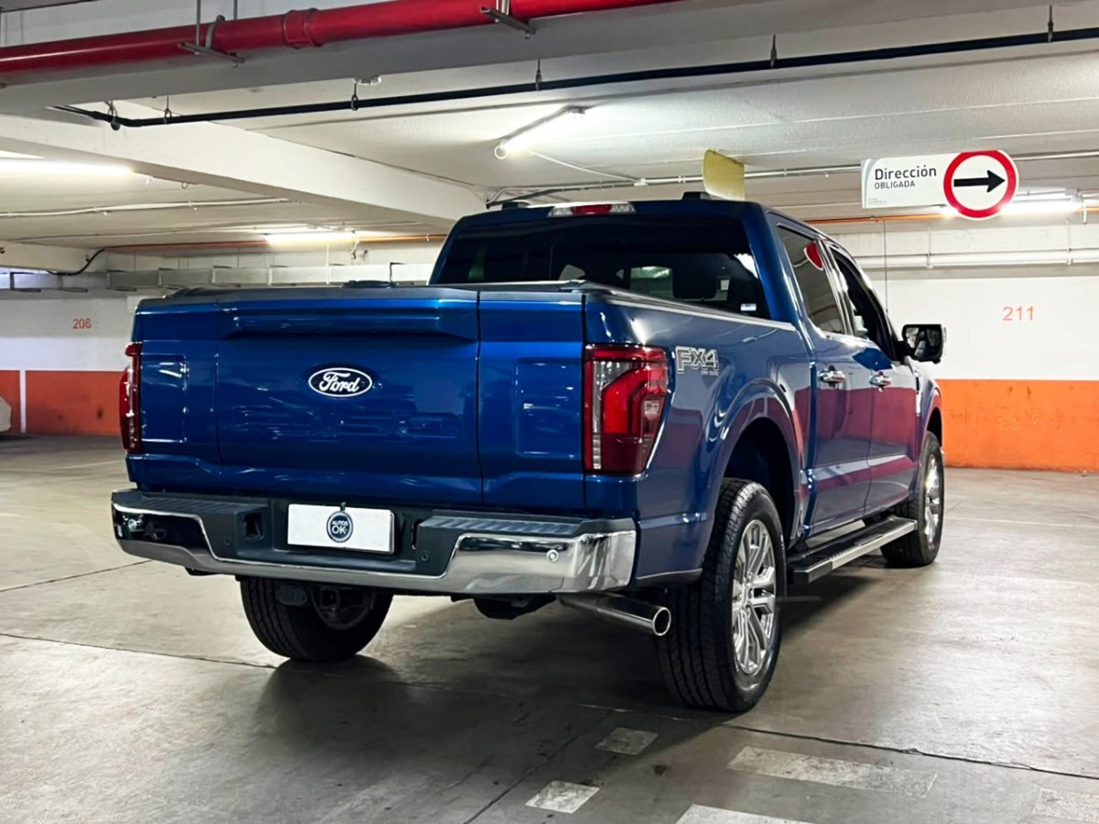 Ford F-150 5.0 LARIAT LUXURY 2026 - Imagen 6 de 10