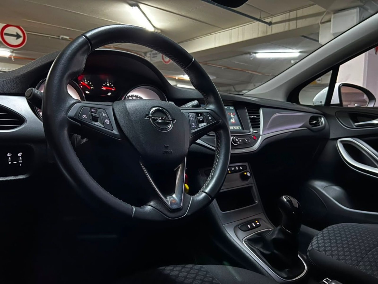 OPEL ASTRA ENJOY 1.4 MT 2020 - Imagen 9 de 10