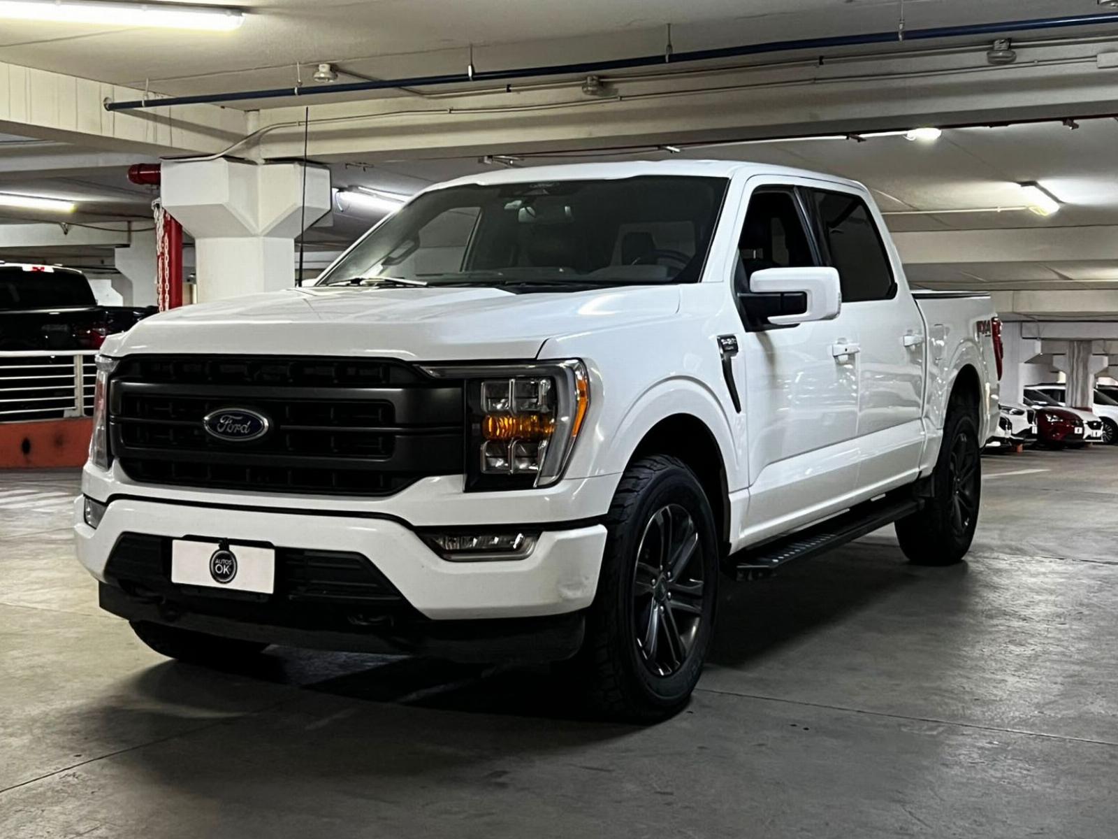 Ford F-150 LARIAT SPORT 4X4 5.0 AUT 2023 - Foto 2 de 10