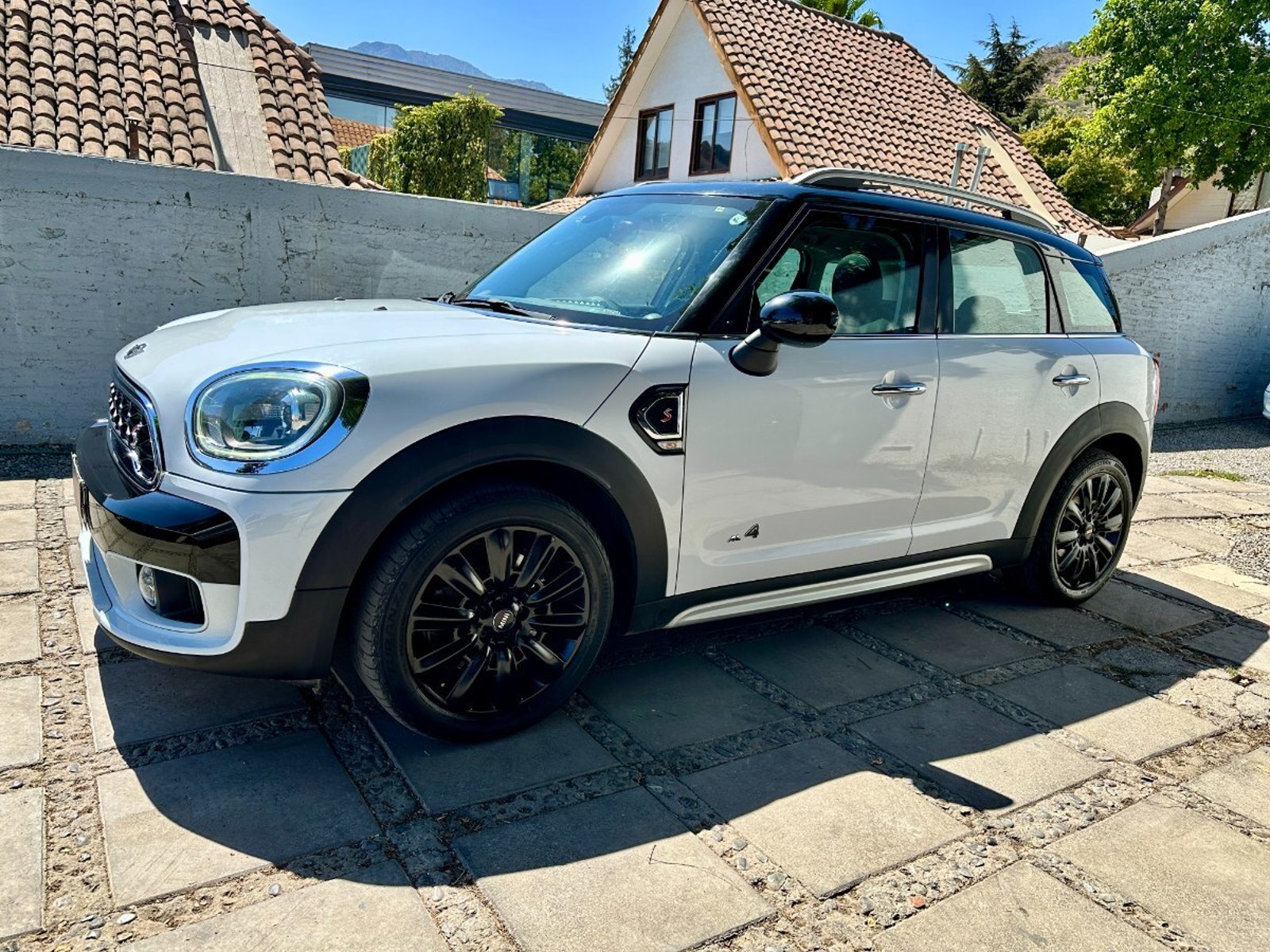 Mini COUNTRYMAN COOPER S 2.0 AWD 2018 - Foto 4 de 10
