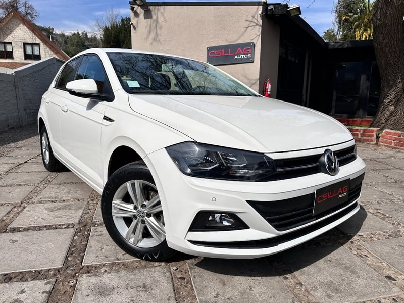 Volkswagen POLO CONFORTLINE 1,6 AUTOMATICO 2019