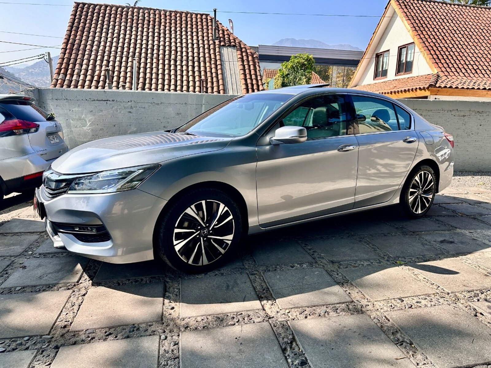 HONDA ACCORD 3.5 - V6 2017 - Imagen 4 de 10