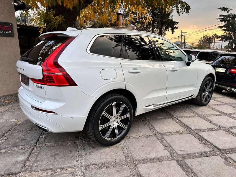 Volvo XC60 II D5 4X4 INSCRIPTION POLESTAR ENGINEERED 2020 - Imagen 9 de 10