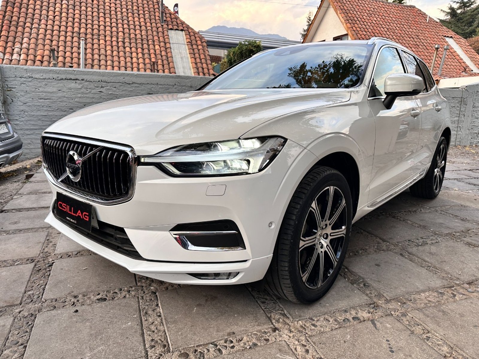 Volvo XC60 II D5 4X4 INSCRIPTION POLESTAR ENGINEERED 2020 - Imagen 3 de 10
