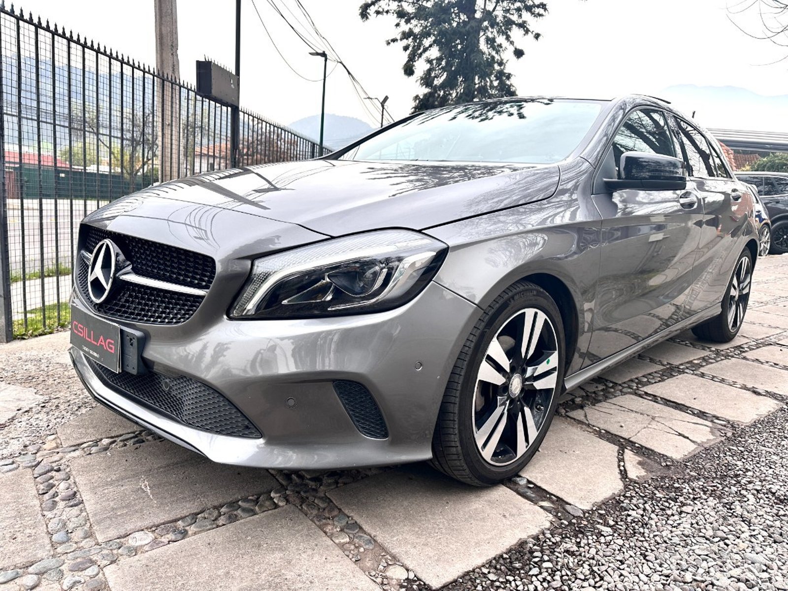 Mercedes-Benz A200 D Automático Diesel 2017 - Foto 3 de 10