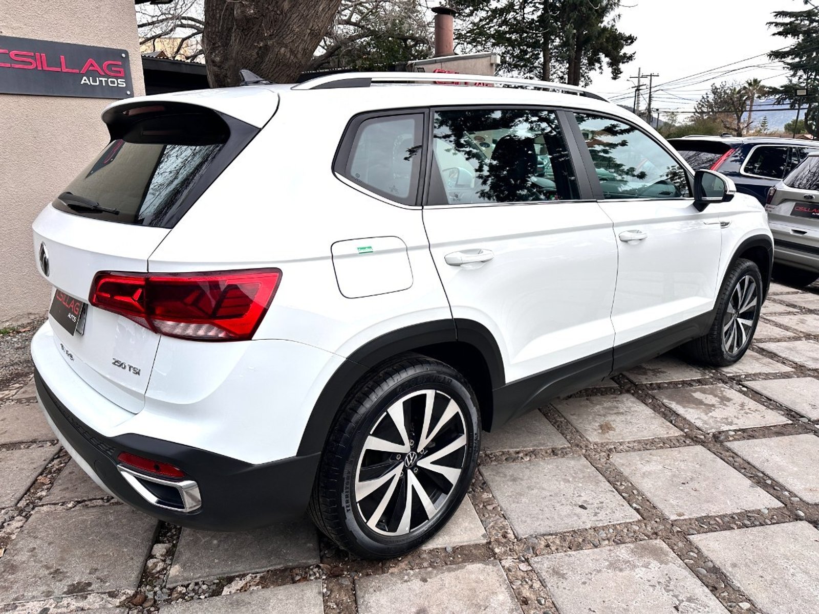 Volkswagen TAOS HIGHLINE TSI 250 2022 - Imagen 9 de 10