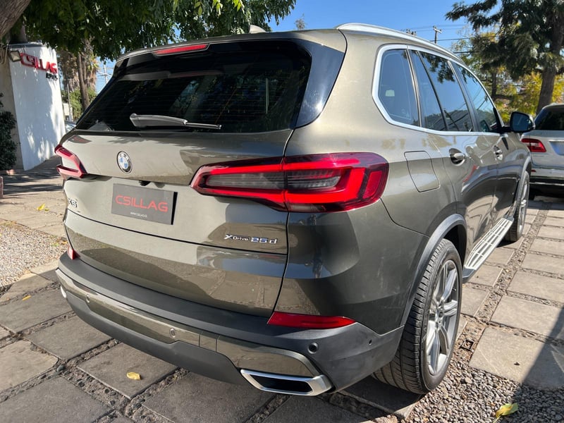 BMW X5 XDRIVE 25D 4X4 DIESEL 2021 - Imagen 8 de 10