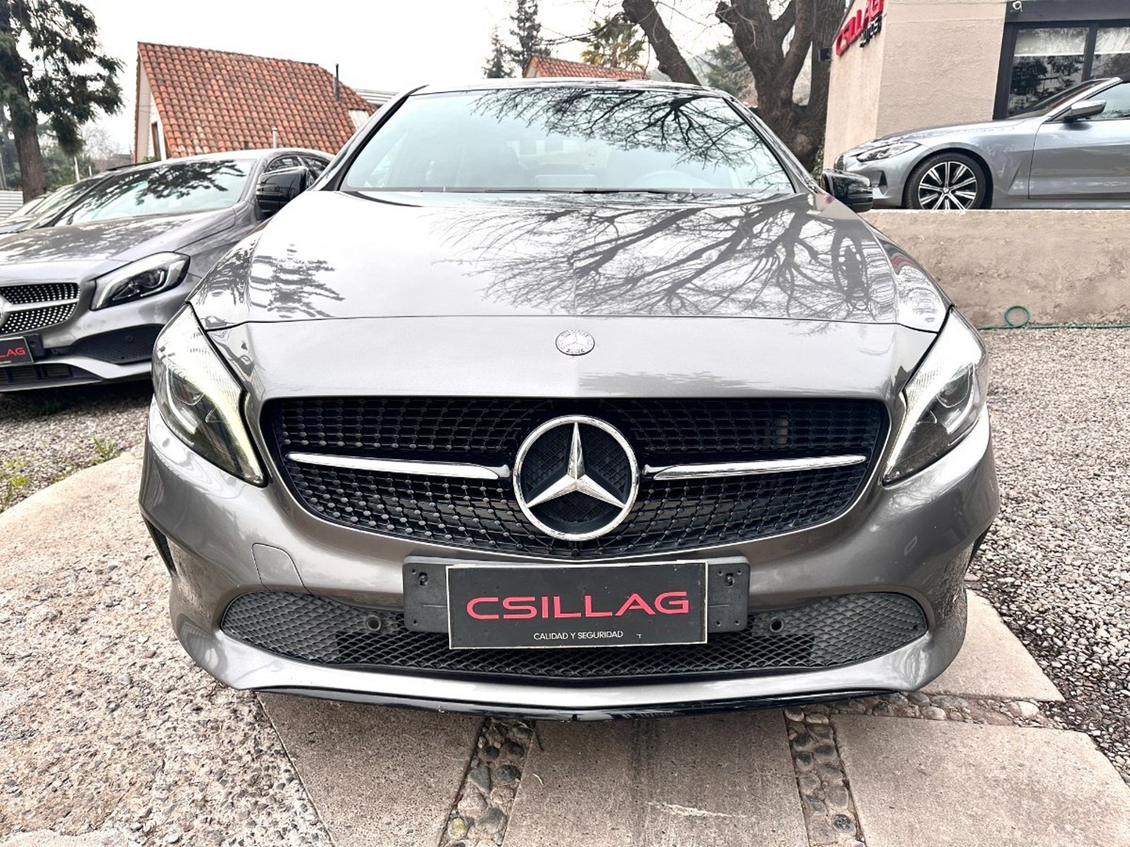 Mercedes-Benz A200 D Automático Diesel 2017 - Foto 2 de 10