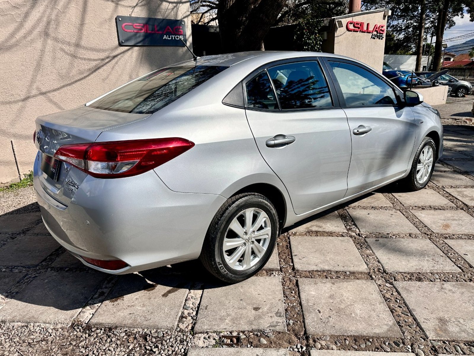 Toyota YARIS GLI CVT 1.5 AUTOMATICO 2020 - Imagen 9 de 10