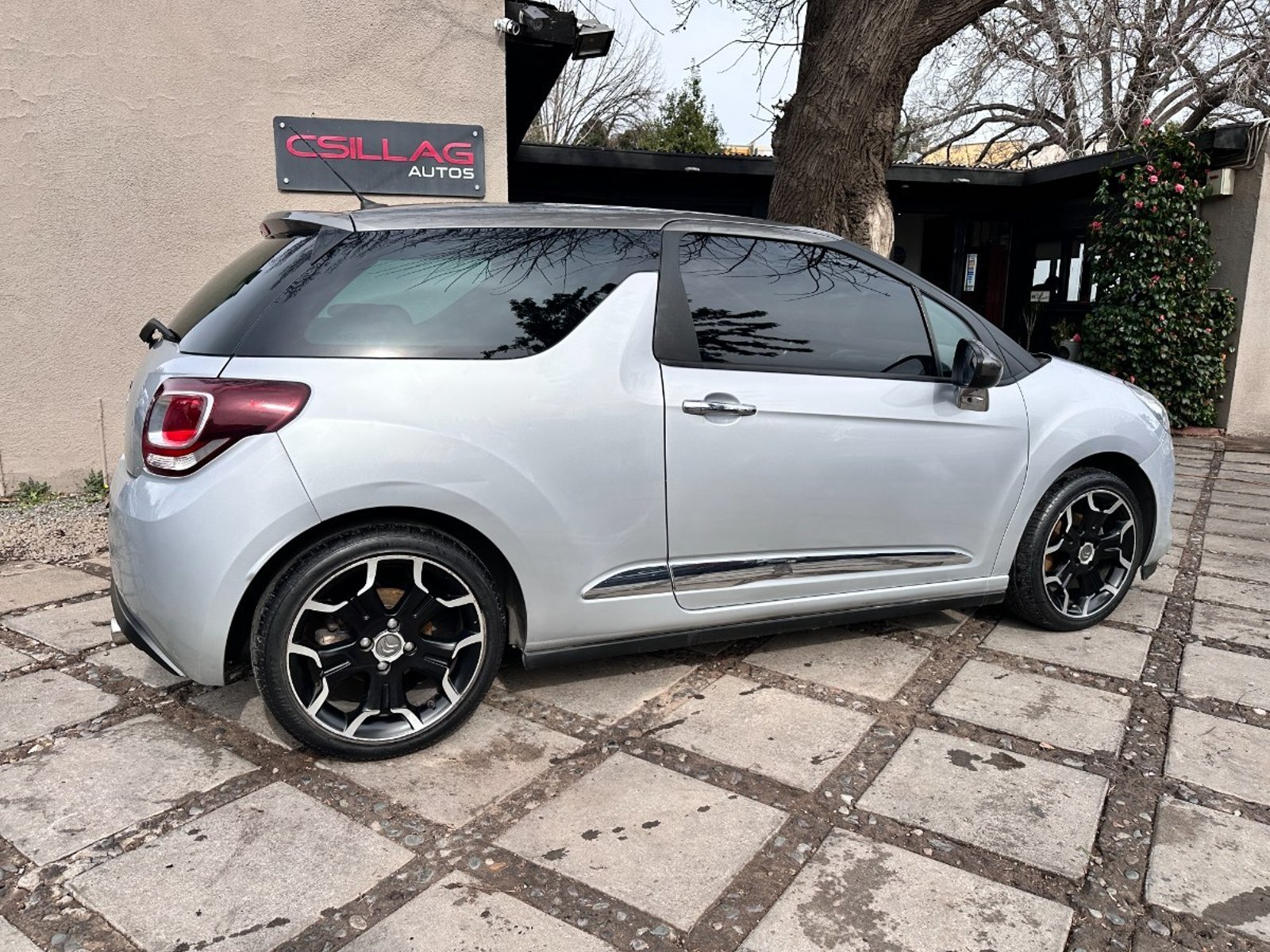 Citroën DS3 VTI 1.6 2015 - Imagen 9 de 10