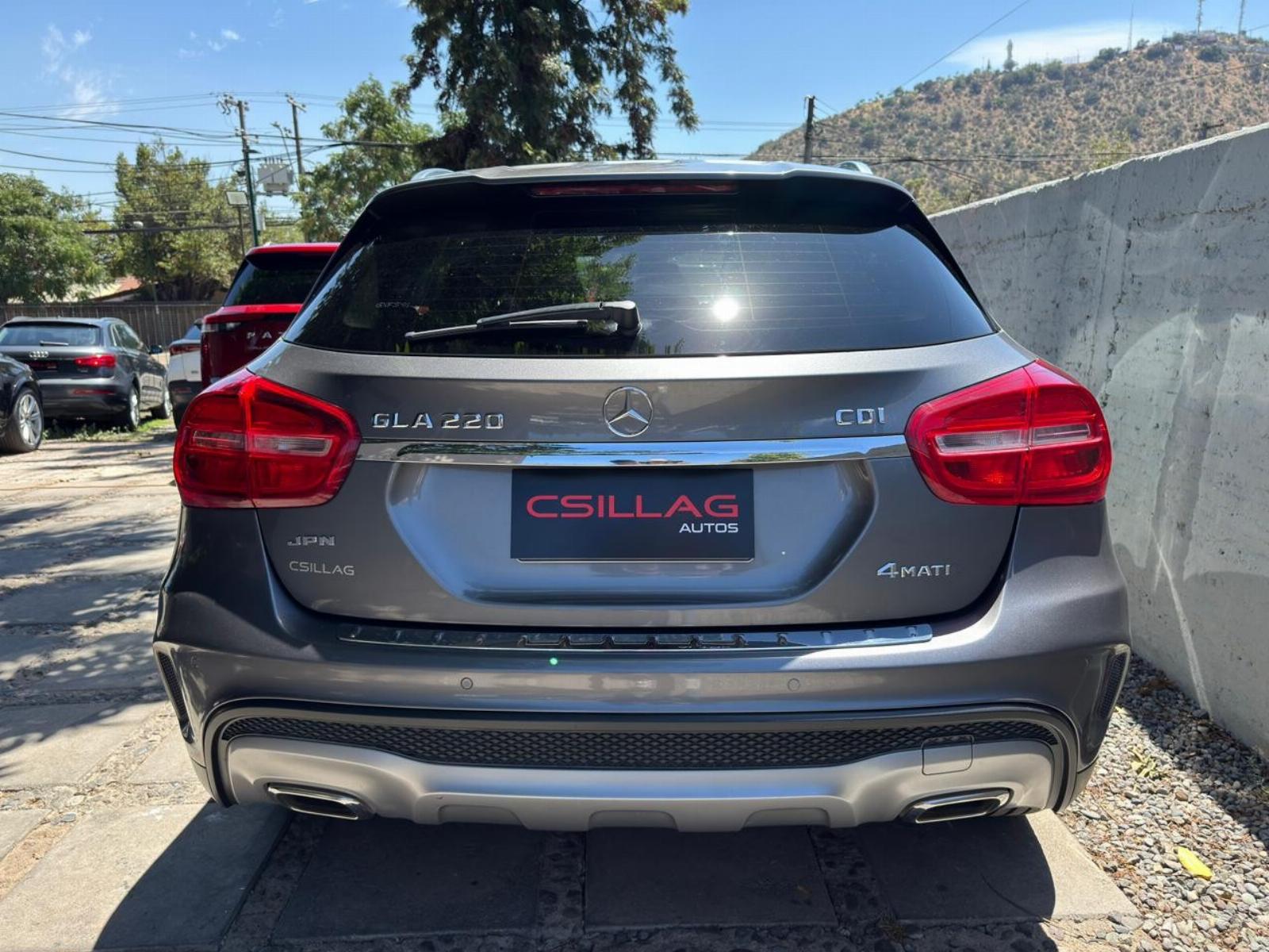 MERCEDES-BENZ GLA 220 D 4Matic Diesel 4x4 2015 - Imagen 7 de 10