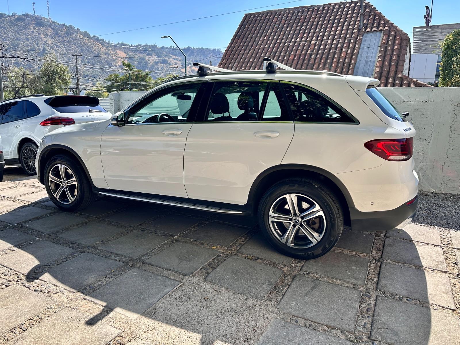 MERCEDES-BENZ GLC 200 2.0 Turbo 2022 - Imagen 5 de 10