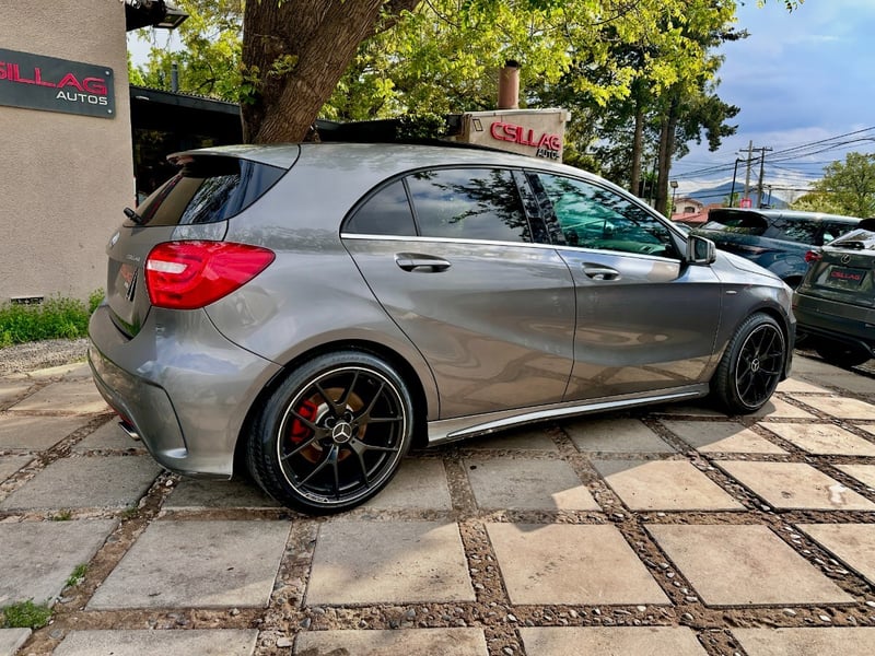 Mercedes-Benz A250 SPORT LOOK AMG 2015 - Imagen 8 de 10