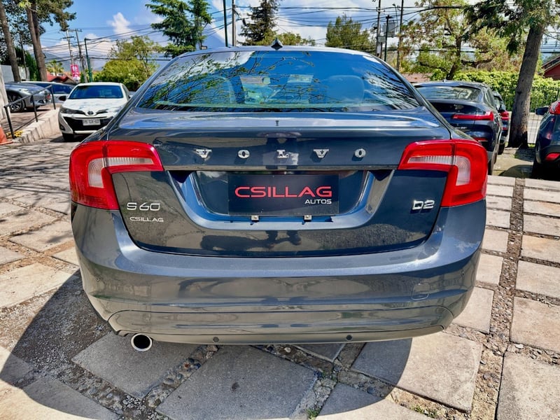 Volvo S60 D2 CONFORT 2015 - Imagen 7 de 10