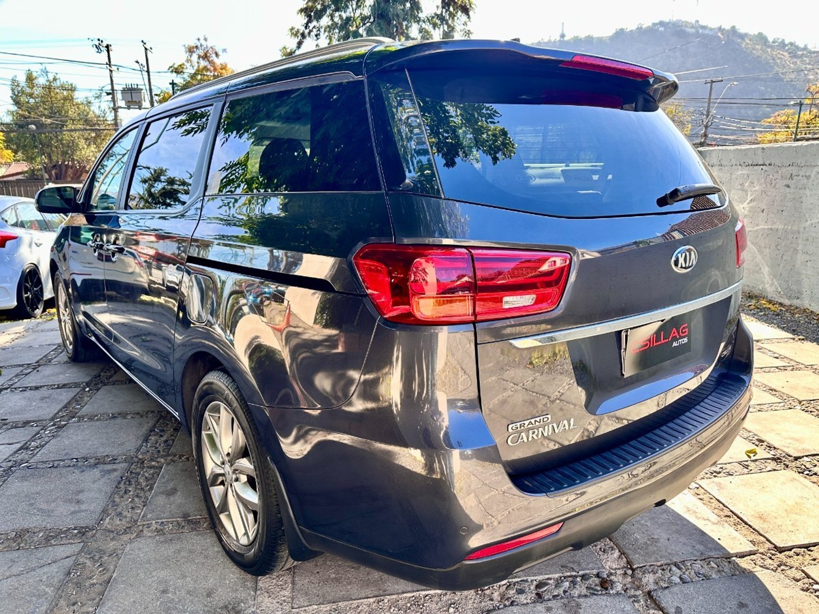KIA GRAND CARNIVAL EX 3.3 Automática 2019 - Imagen 6 de 10