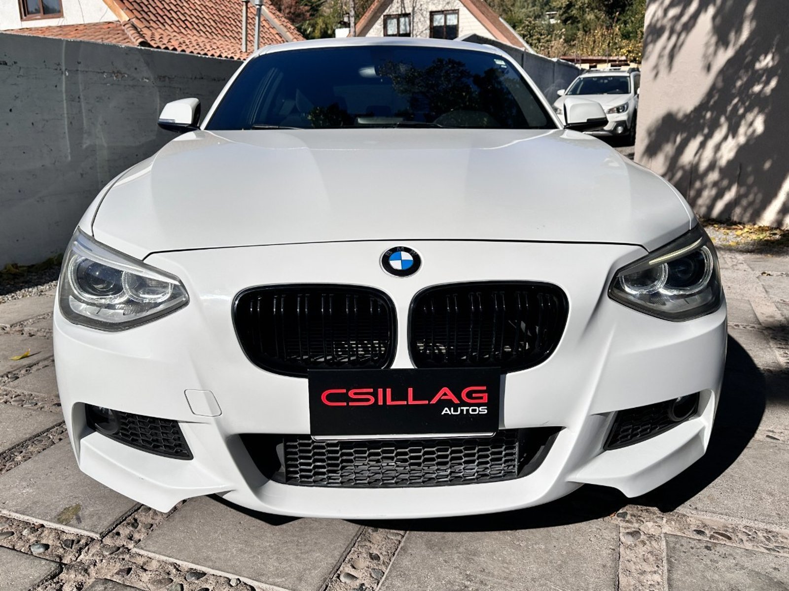 BMW 116I Sport 1.6 Twin Turbo 2015 - Foto 2 de 10