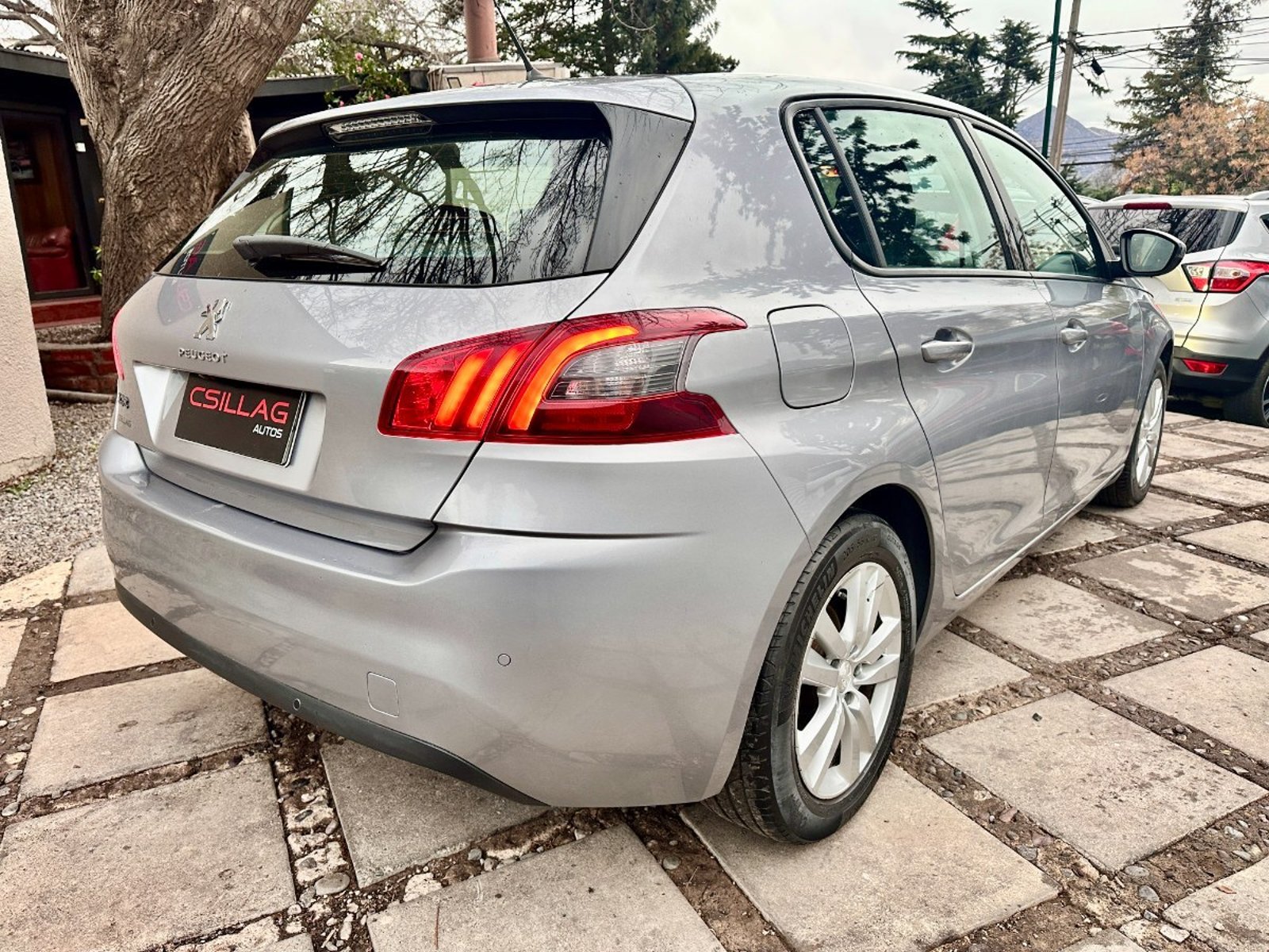 Peugeot 308 ALLURE PACK BLUE HDI 130 1.5 DIESEL 2021 - Imagen 8 de 10