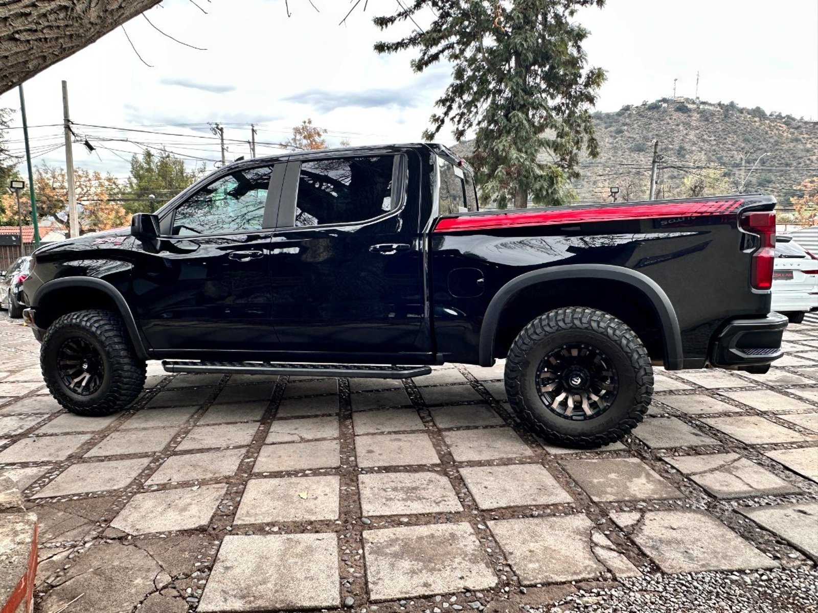 Chevrolet SILVERADO ZR2 6.2 V8 4X4 2024 - Foto 5 de 10