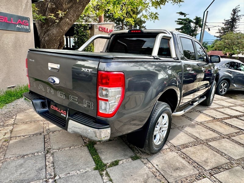 Ford RANGER XLT 3.2 DIESEL 2022 - Imagen 8 de 10