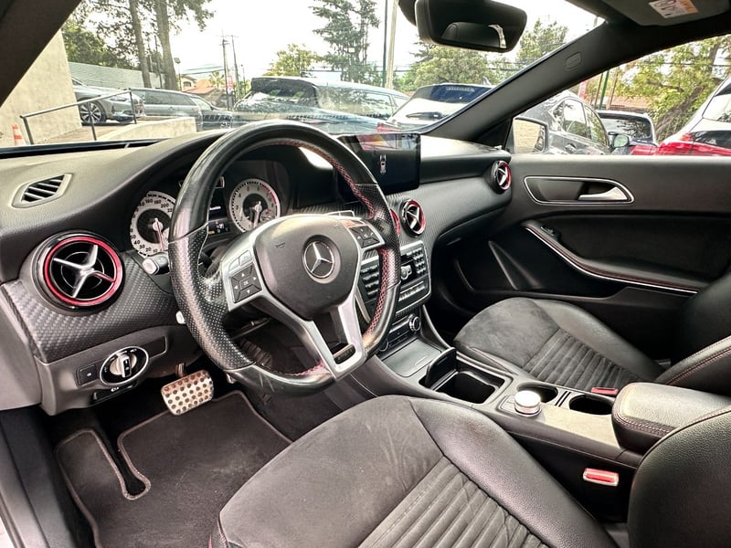 Mercedes-Benz A250 SPORT LOOK AMG 2015 - Imagen 10 de 10