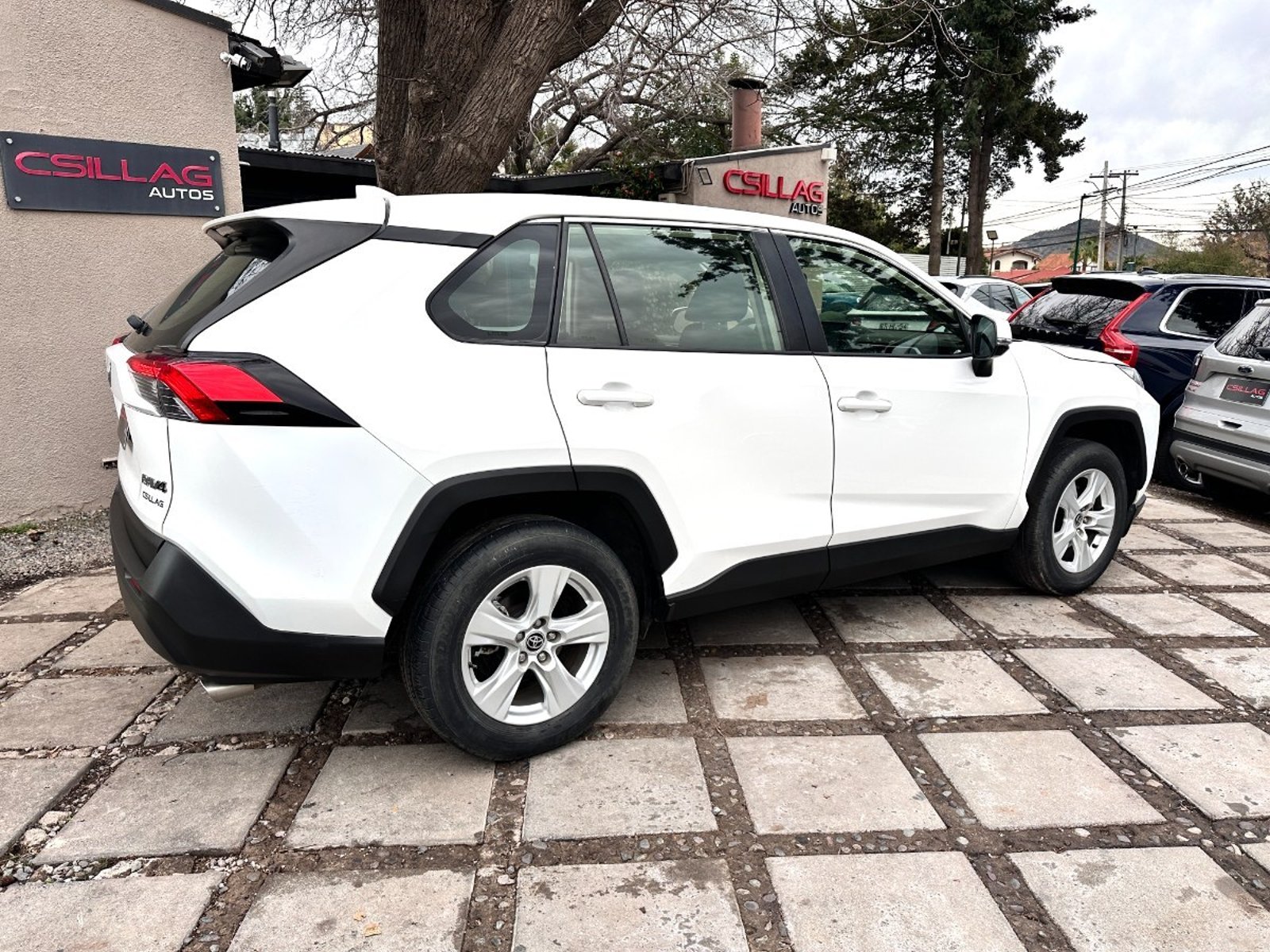 Toyota RAV 4 LE CVT 2.0 AUTOMATICO 2020 - Imagen 9 de 10