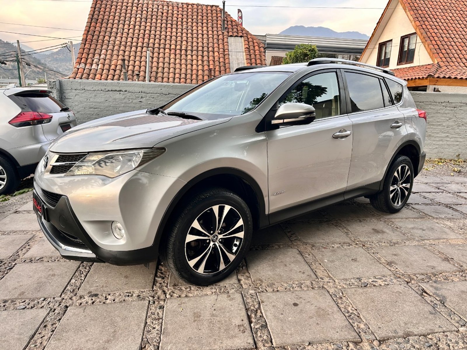 TOYOTA RAV 4 Limited 2.5 Automático 2014 - Imagen 4 de 10