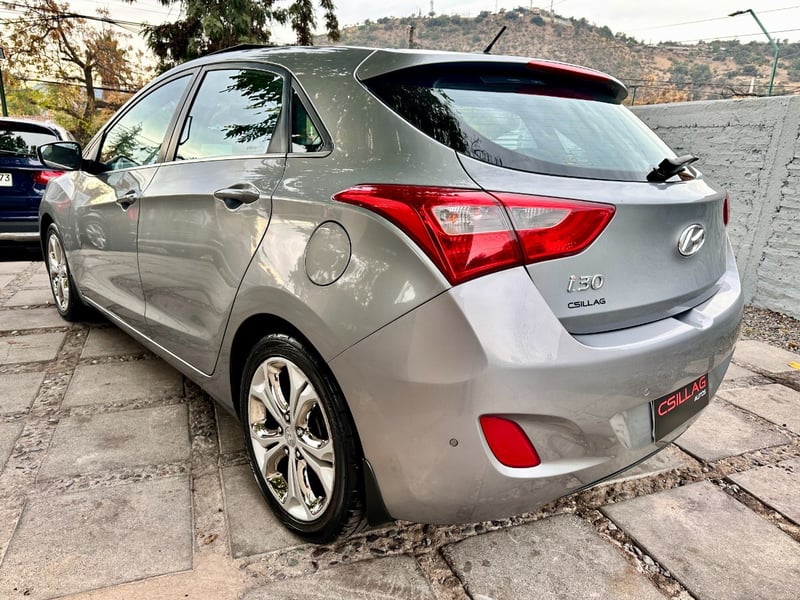 Hyundai I30 GLS 1.8 FULL AUTOMATICO 2014 - Imagen 6 de 10