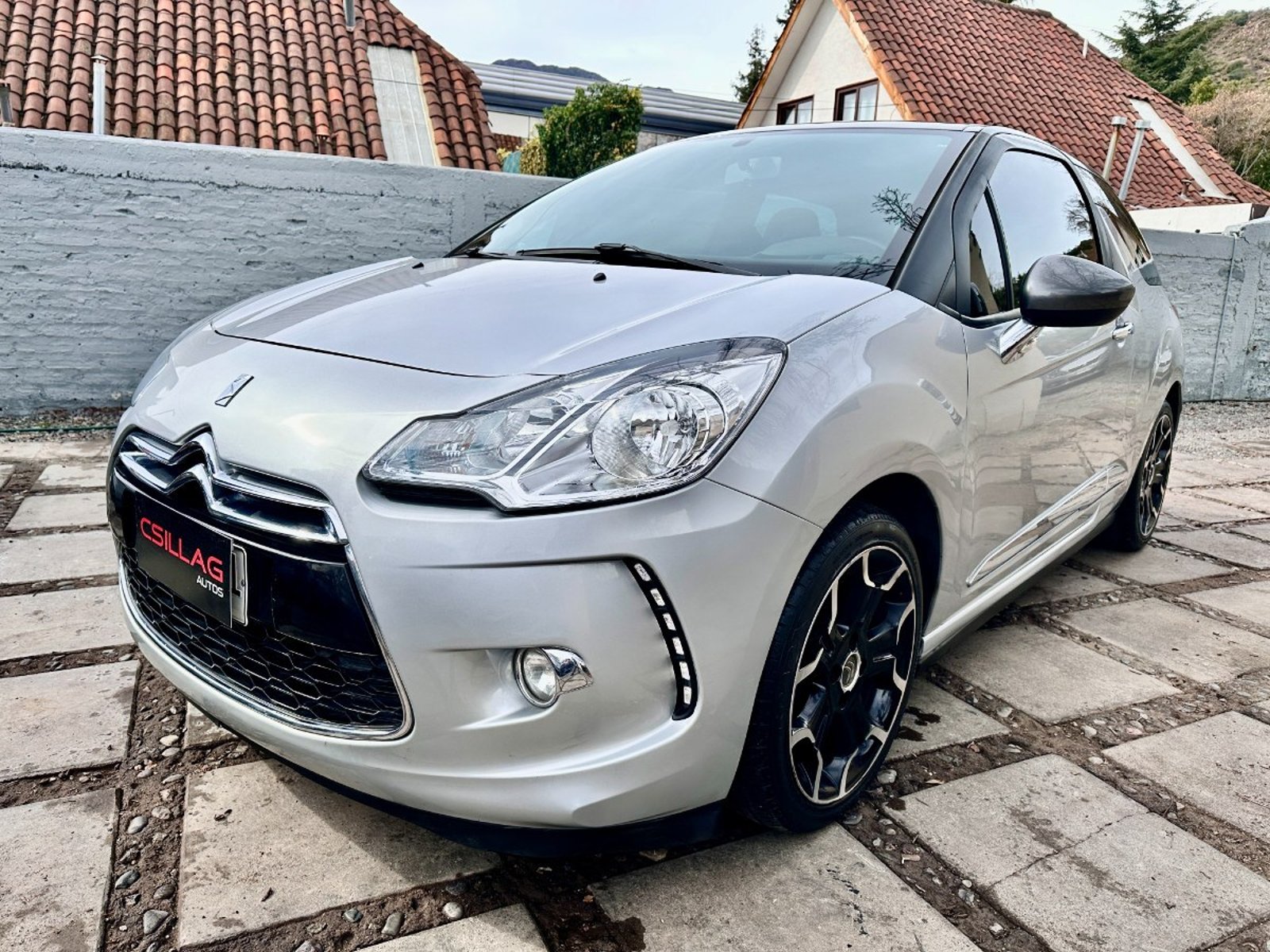 Citroën DS3 VTI 1.6 2015 - Imagen 3 de 10