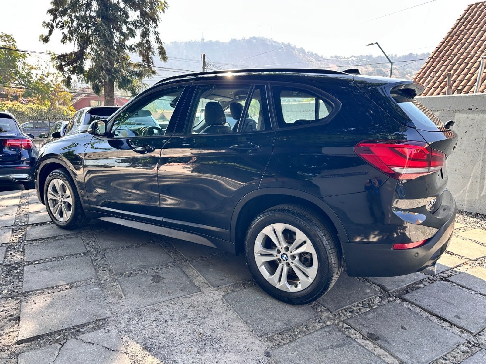 BMW X1 SDRIVE 18I LCI 1.5 AUT 2020 - Imagen 5 de 10