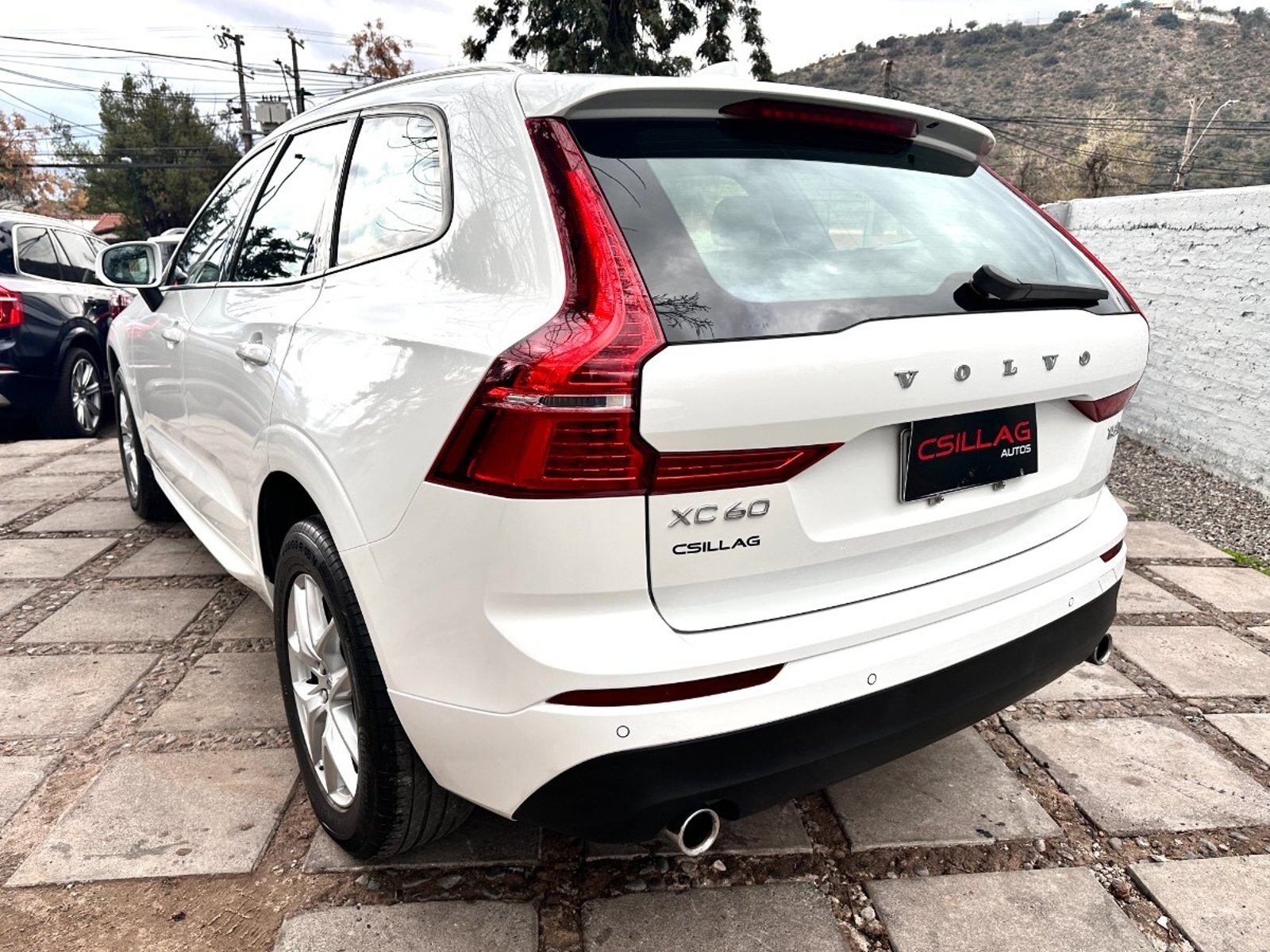 Volvo XC60 II T5 4X4 2.0 TURBO 2019 - Imagen 6 de 10