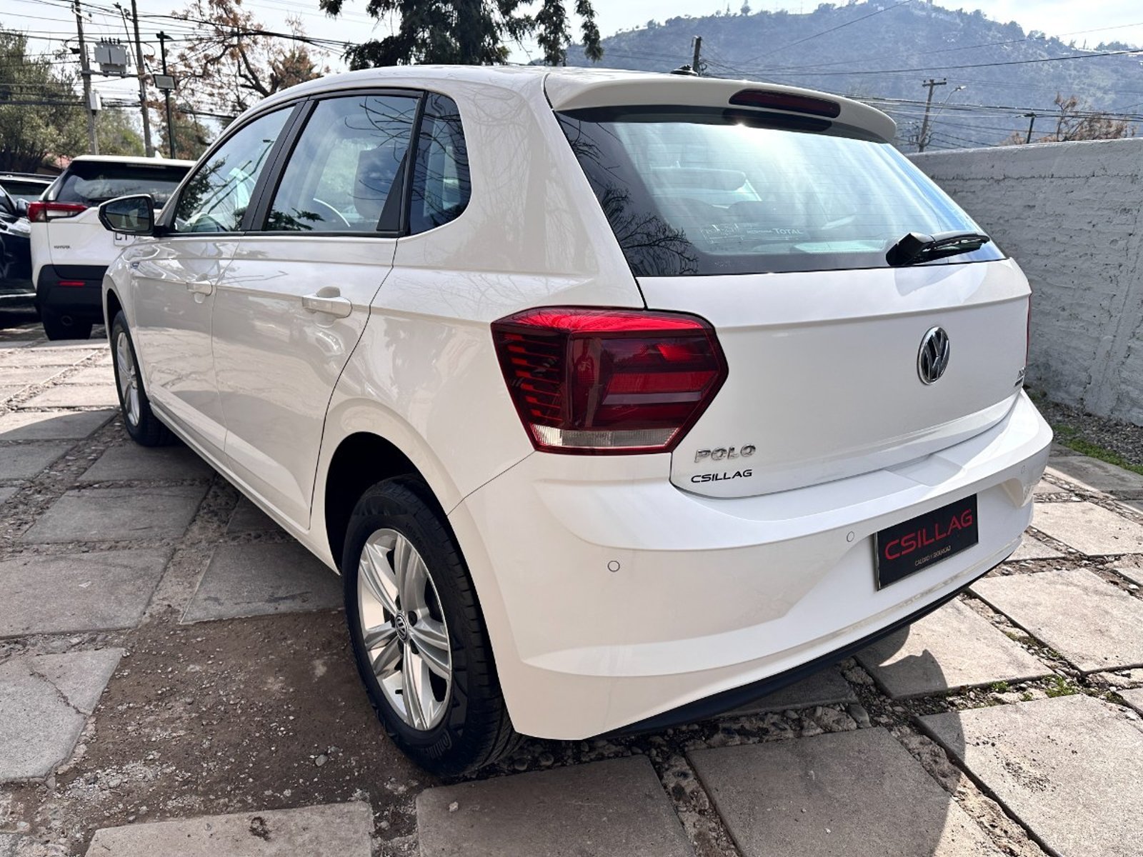 Volkswagen POLO CONFORTLINE 1,6 AUTOMATICO 2019 - Imagen 6 de 10