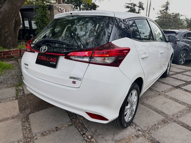 Toyota YARIS SPORT AUTOMATICO 2021 - Imagen 8 de 10