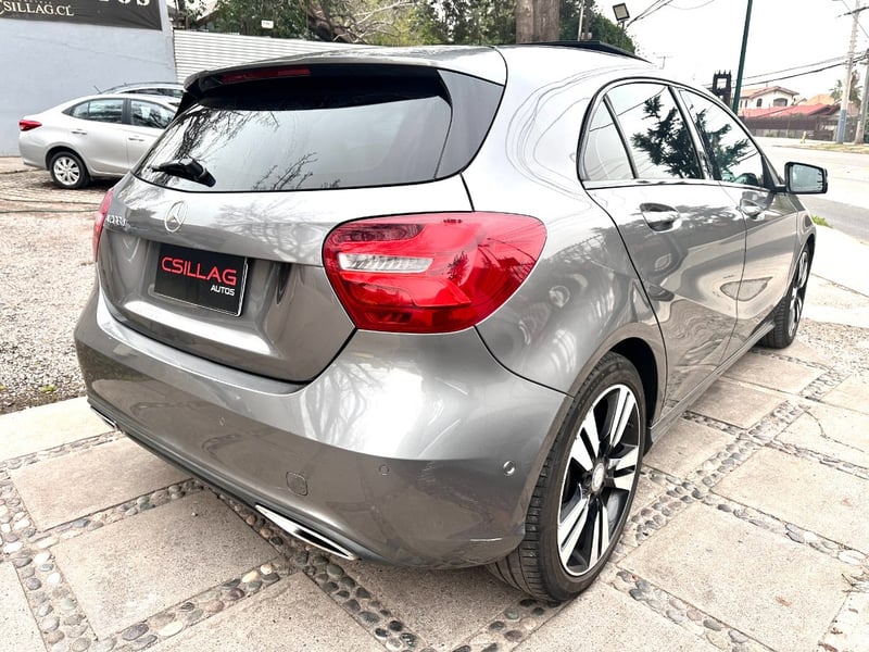 Mercedes-Benz A200 D Automático Diesel 2017 - Imagen 8 de 10