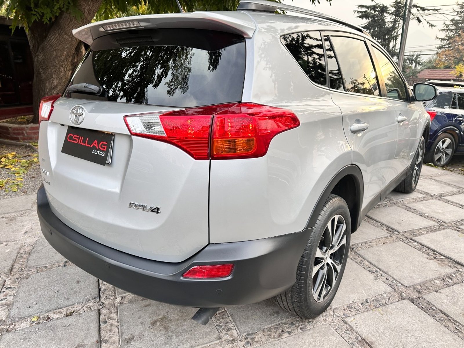TOYOTA RAV 4 Limited 2.5 Automático 2014 - Imagen 8 de 10