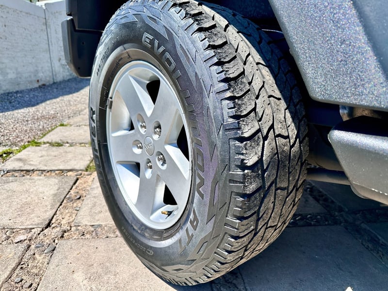 Jeep WRANGLER SPORT 4X4 DESCAPOTABLE 2014 - Imagen 10 de 10