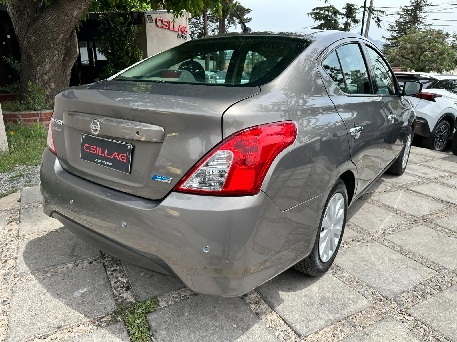 NISSAN VERSA Sense 1.6 2015 - Imagen 7 de 10