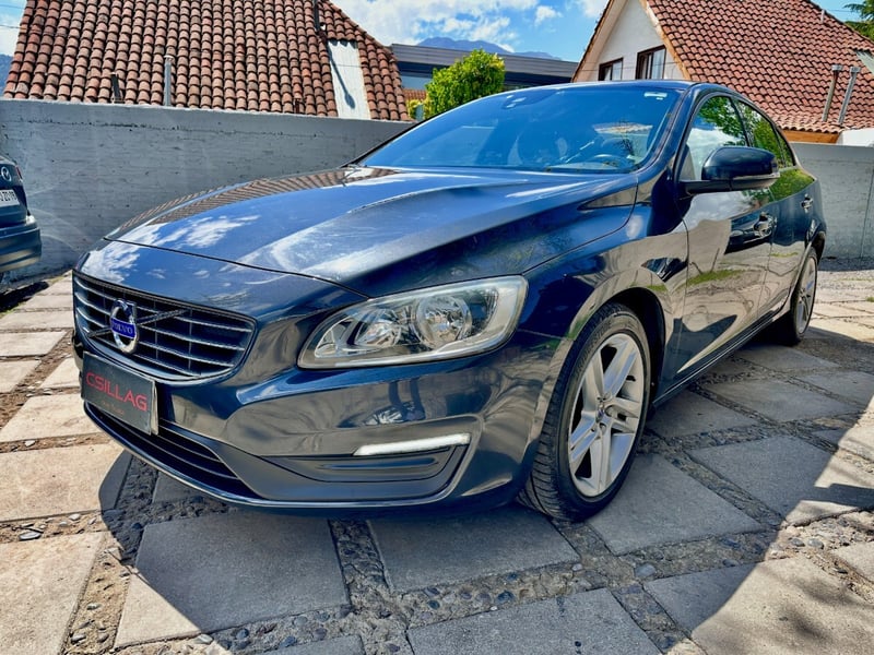 Volvo S60 D2 CONFORT 2015 - Imagen 3 de 10