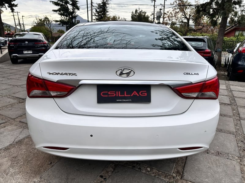 Hyundai SONATA GLS 2.0 FULL 2013 - Imagen 7 de 10