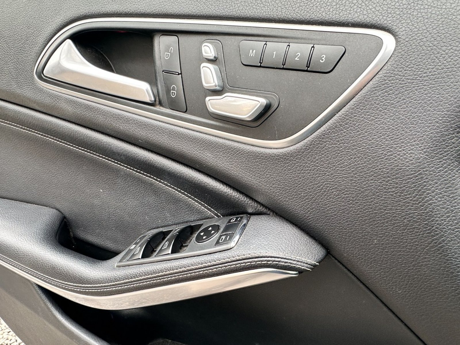 Mercedes-Benz A200 D Automático Diesel 2017 - Imagen 10 de 10