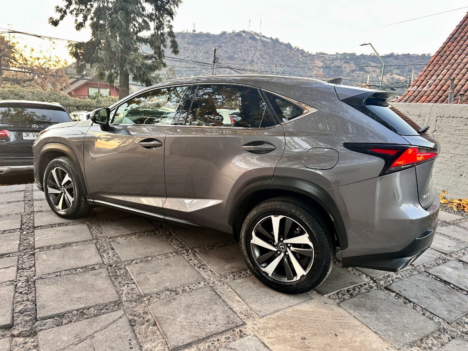 Lexus NX 300 LUJO 4x4 2019 - Imagen 5 de 10