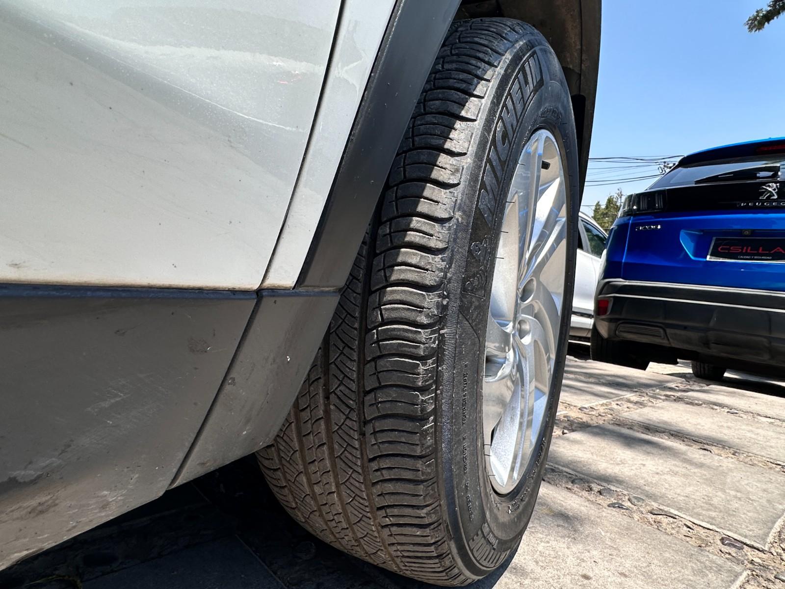 LAND ROVER DISCOVERY Sport 4x4 2.0ID 2023 - Imagen 10 de 10