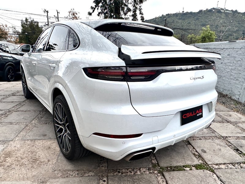 Porsche CAYENNE COUPE SPORT 3.0 V6 4X4 2021 - Imagen 6 de 10